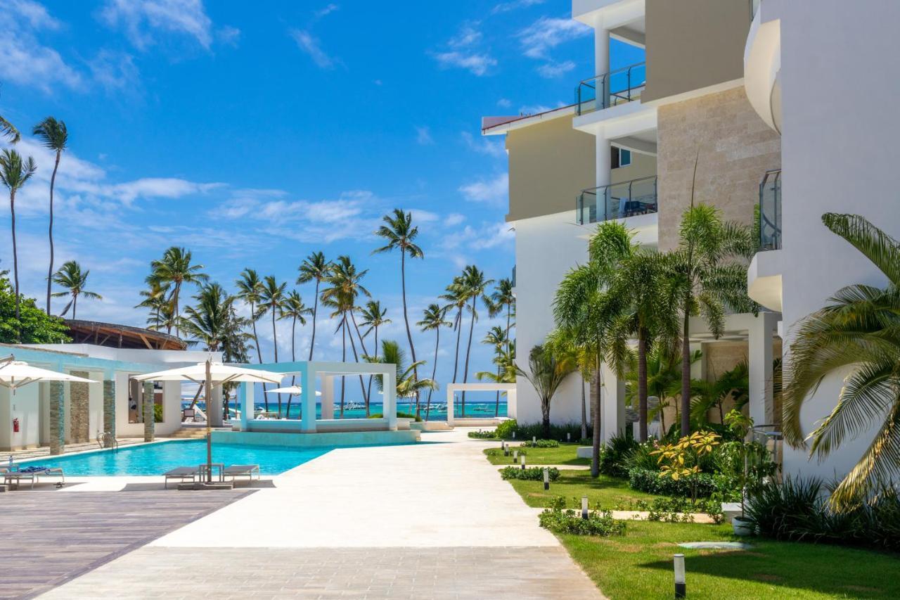Family Getaway Apartment - Right On The Beach 푼타 카나 외부 사진